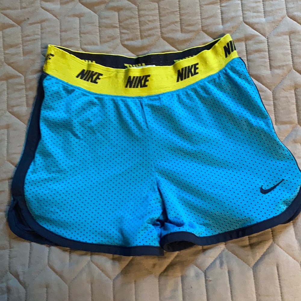 Boys nike shorts